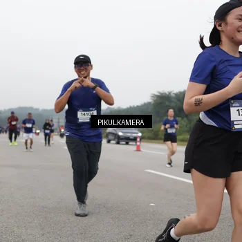 Runner Photo 7492467