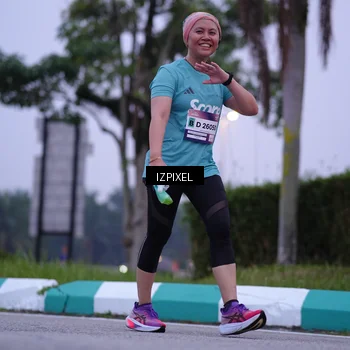 Runner Photo 7492509