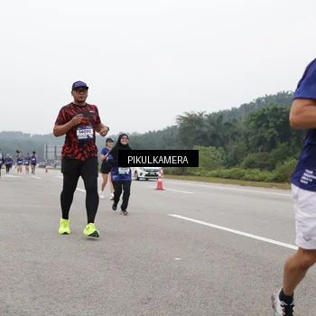 Runner Photo 7492571