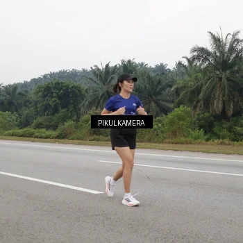Runner Photo 7492591