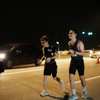 Runner Photo 7492599