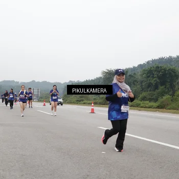 Runner Photo 7492602