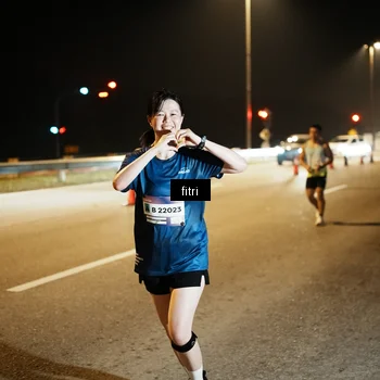 Runner Photo 7492603