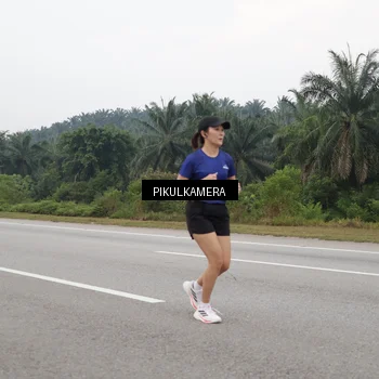 Runner Photo 7492612