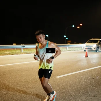Runner Photo 7492634