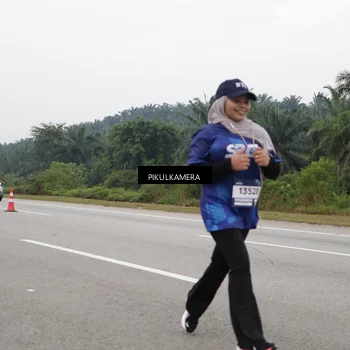 Runner Photo 7492642