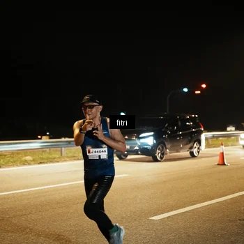Runner Photo 7492651