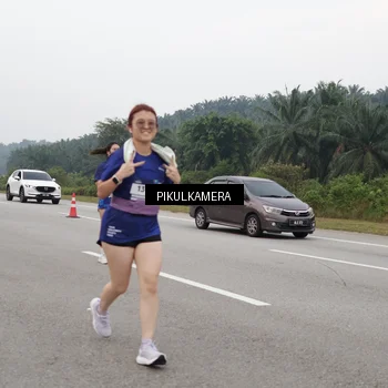 Runner Photo 7492653