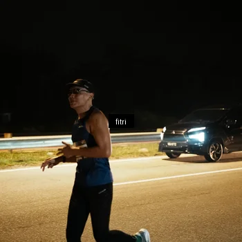 Runner Photo 7492658