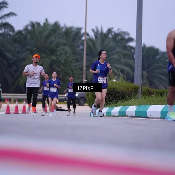 Runner Photo 7492665