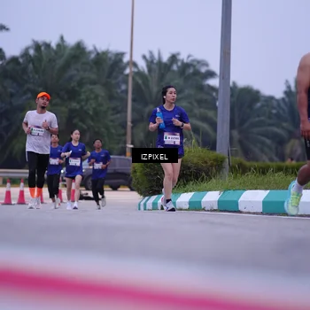 Runner Photo 7492680
