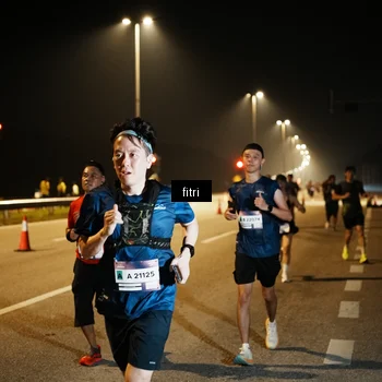 Runner Photo 7492690