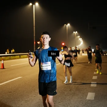 Runner Photo 7492704