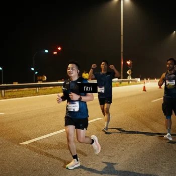 Runner Photo 7492706