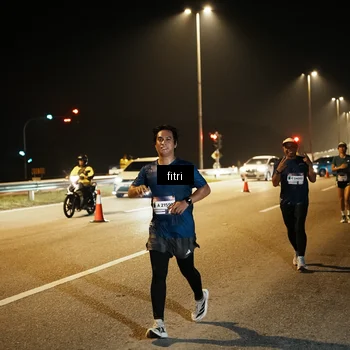 Runner Photo 7492710