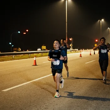 Runner Photo 7492713