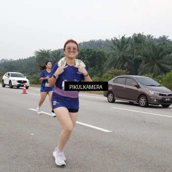 Runner Photo 7492728