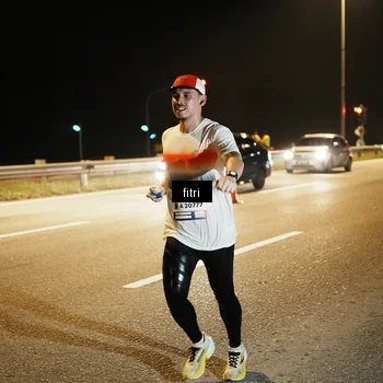 Runner Photo 7492732