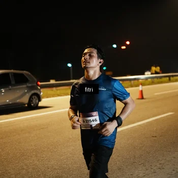Runner Photo 7492757
