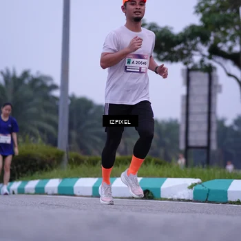 Runner Photo 7492793