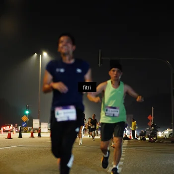Runner Photo 7492803