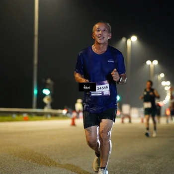 Runner Photo 7492828