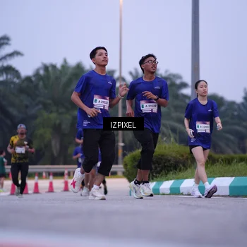 Runner Photo 7492854