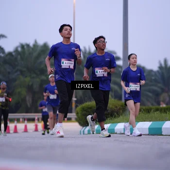 Runner Photo 7492862