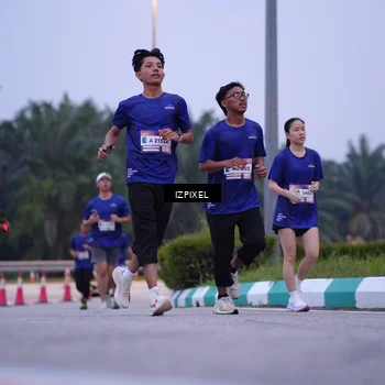 Runner Photo 7492867