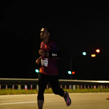 Runner Photo 7492876