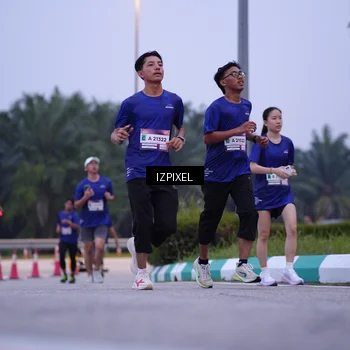 Runner Photo 7492877