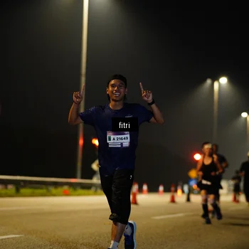 Runner Photo 7492887