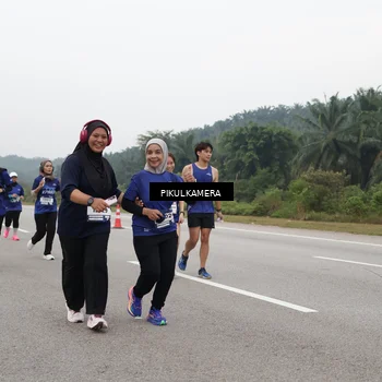 Runner Photo 7492918
