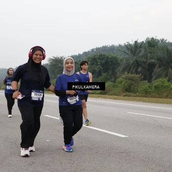 Runner Photo 7492919