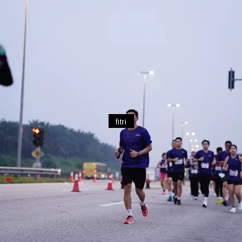 Runner Photo 7492934