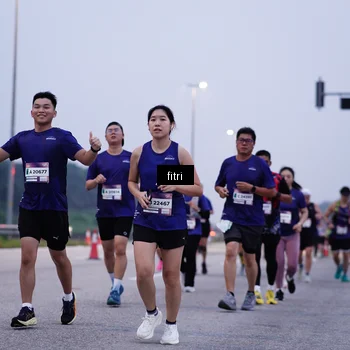 Runner Photo 7492943