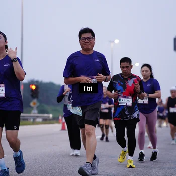 Runner Photo 7492946