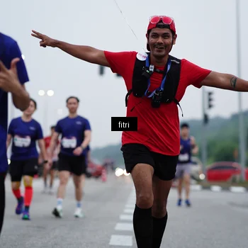 Runner Photo 7492951