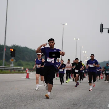 Runner Photo 7492963