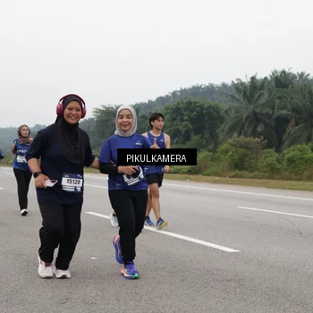 Runner Photo 7492968