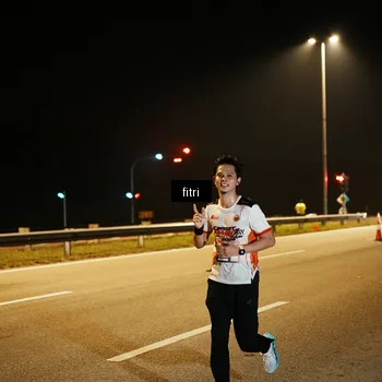 Runner Photo 7492976