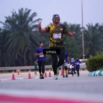 Runner Photo 7492977