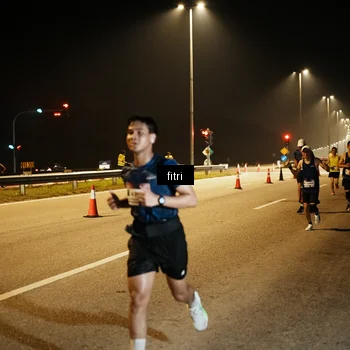 Runner Photo 7492988