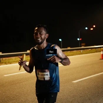 Runner Photo 7493027