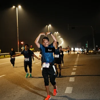 Runner Photo 7493035