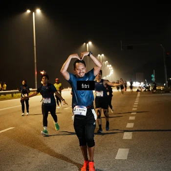 Runner Photo 7493042