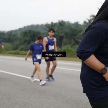 Runner Photo 7493043
