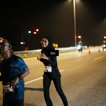 Runner Photo 7493049