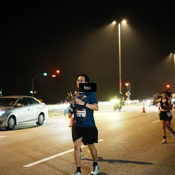 Runner Photo 7493054