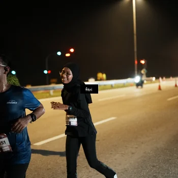 Runner Photo 7493055